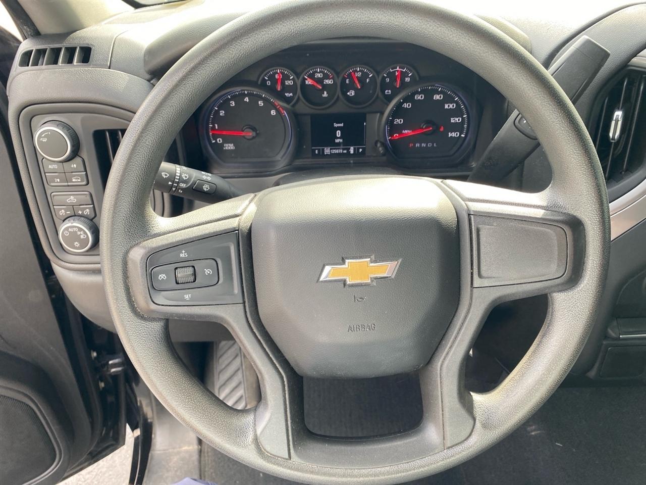Chevrolet Silverado 1500 4WD Double Cab 147" Custom 2020