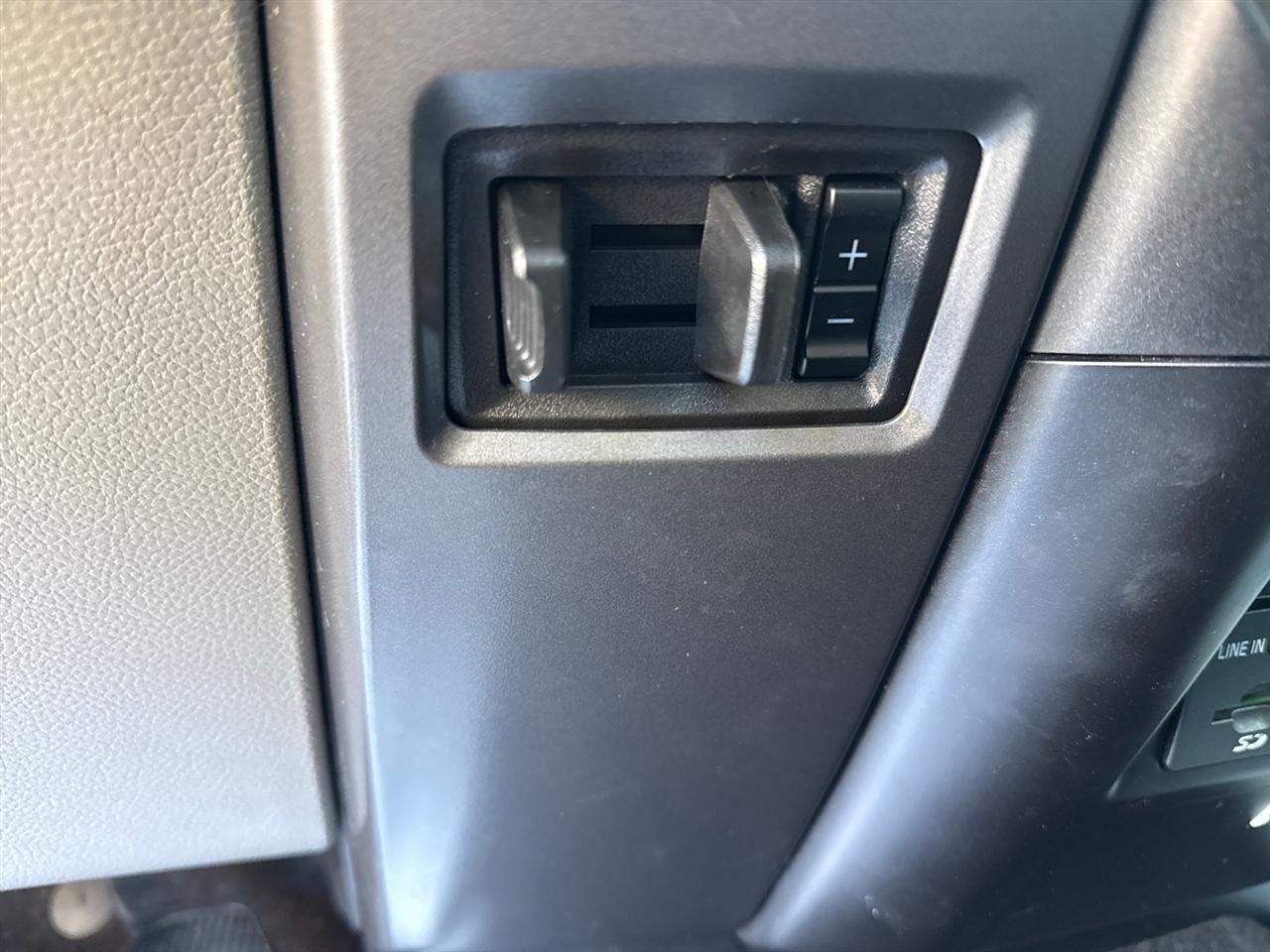 Ford F-150 4WD SuperCrew 145" King Ranch 2015