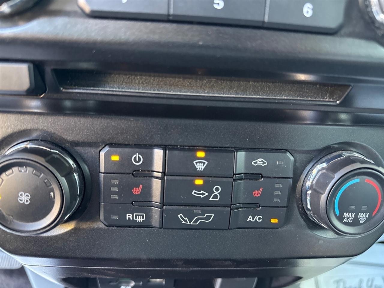 Ford F-150 4WD SuperCrew 145" King Ranch 2015