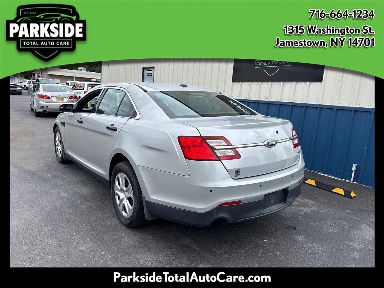 Ford Sedan Police Interceptor 4dr Sdn AWD 2015