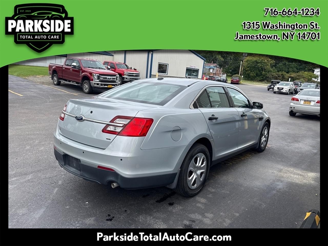 Ford Sedan Police Interceptor 4dr Sdn AWD 2015