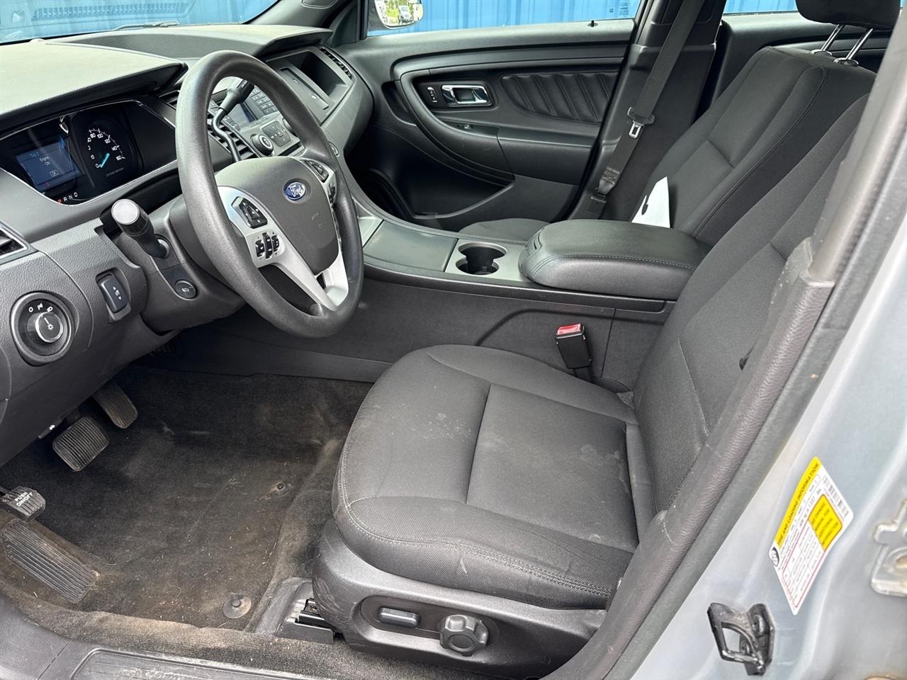 Ford Sedan Police Interceptor 4dr Sdn AWD 2015
