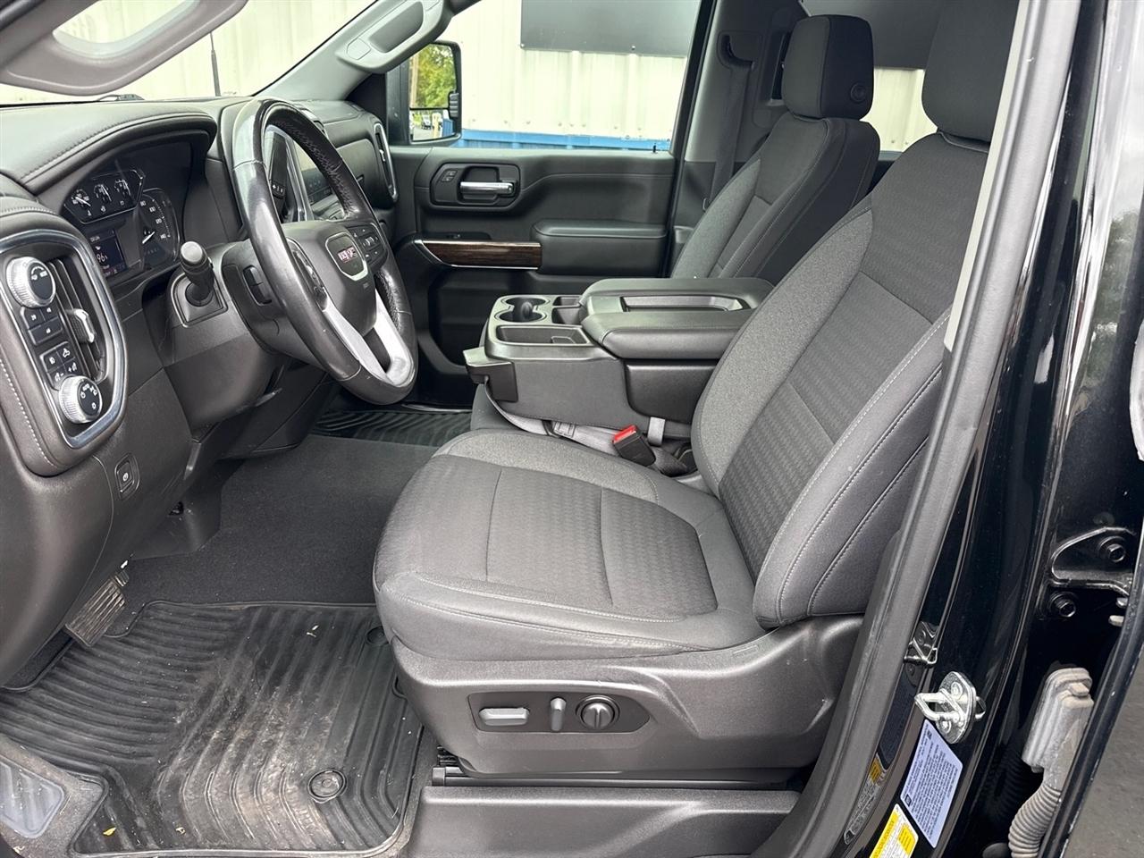 GMC Sierra 2500HD 4WD Double Cab 149" SLE 2022