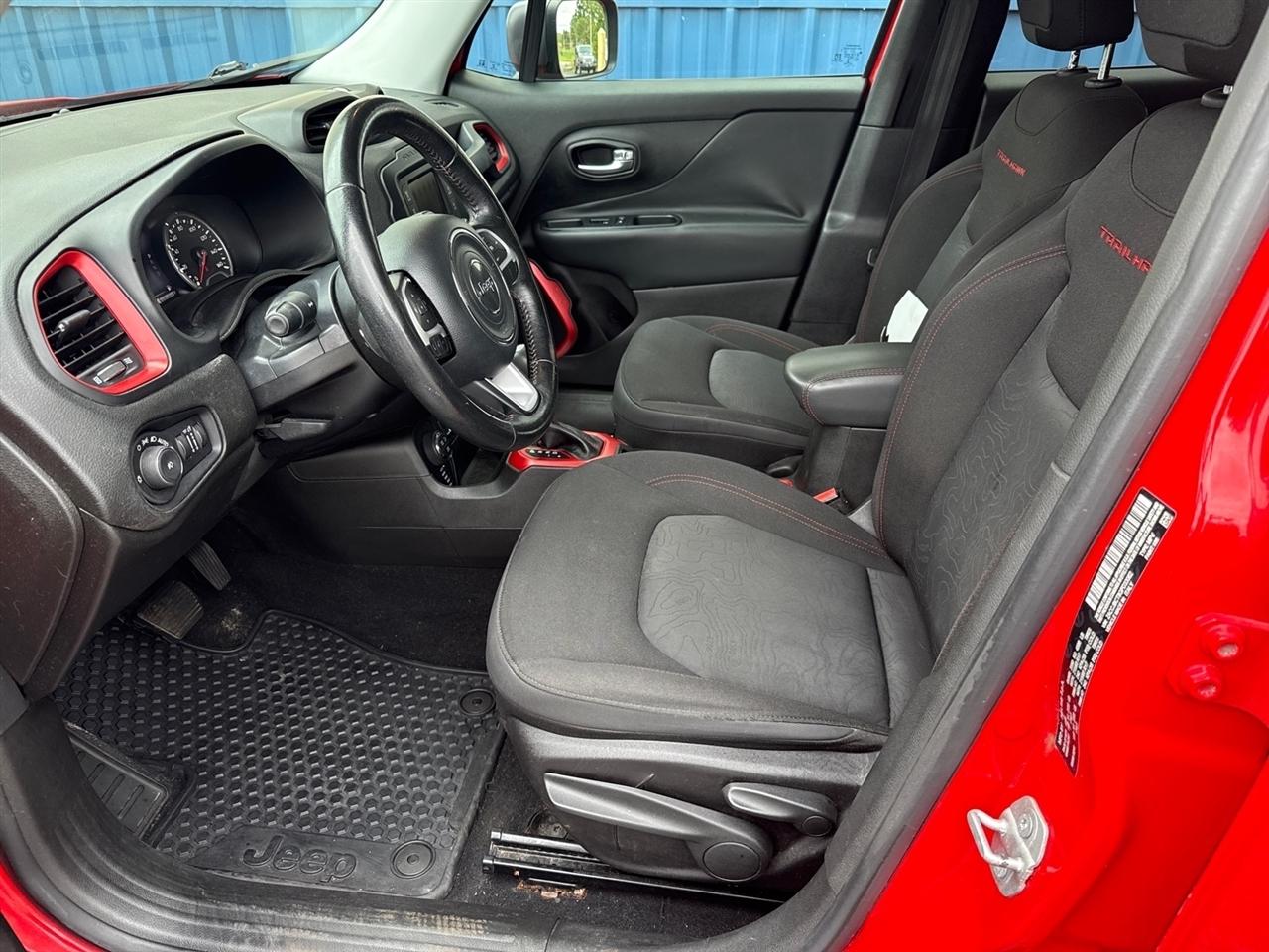 Jeep Renegade 4WD 4dr Trailhawk 2016