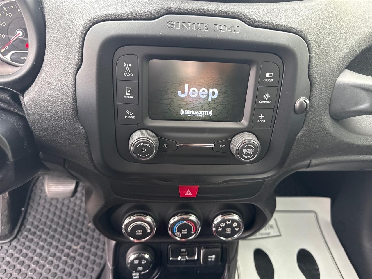 Jeep Renegade 4WD 4dr Trailhawk 2016