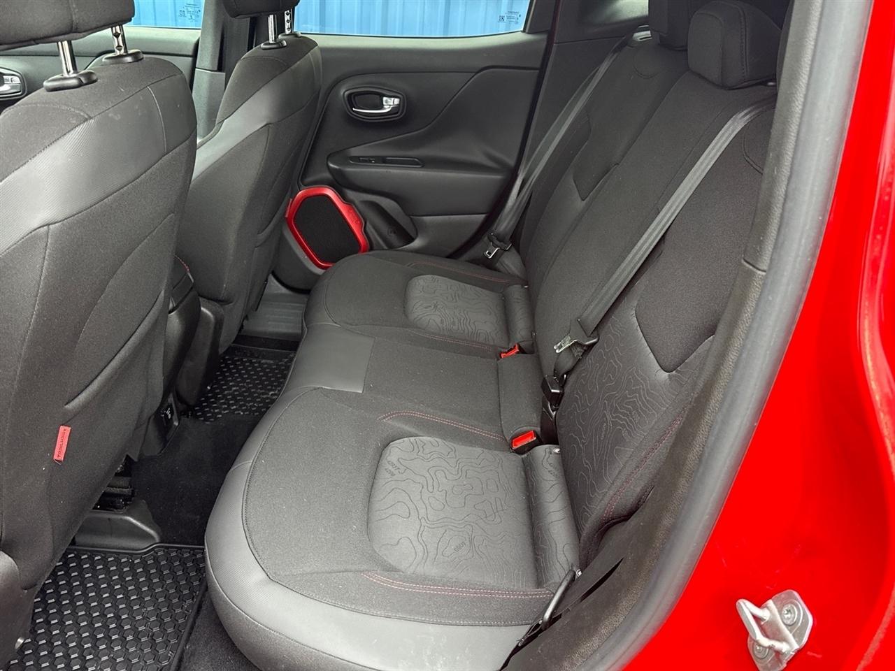 Jeep Renegade 4WD 4dr Trailhawk 2016