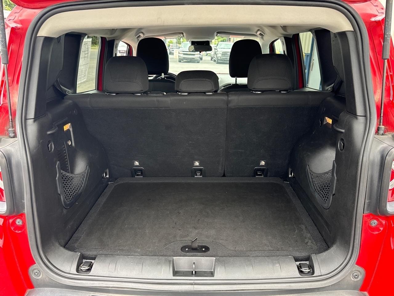 Jeep Renegade 4WD 4dr Trailhawk 2016