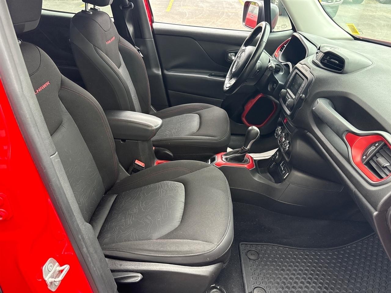 Jeep Renegade 4WD 4dr Trailhawk 2016