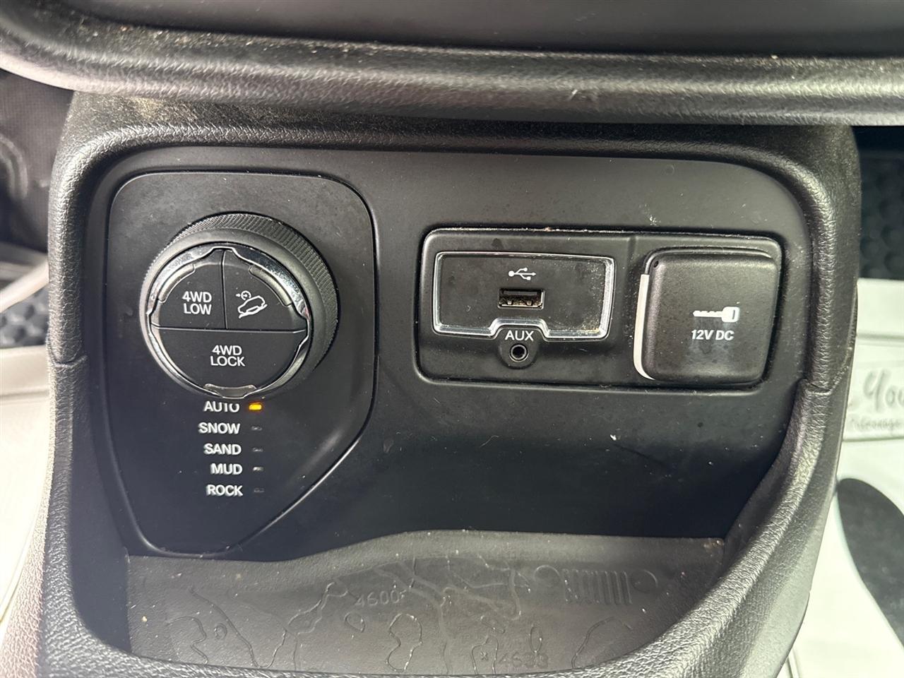 Jeep Renegade 4WD 4dr Trailhawk 2016