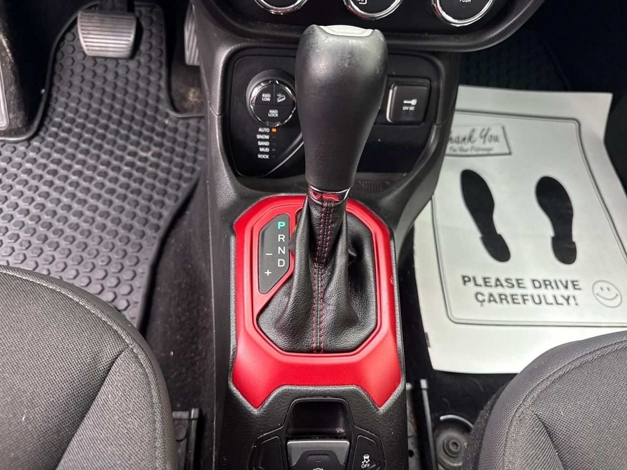 Jeep Renegade 4WD 4dr Trailhawk 2016
