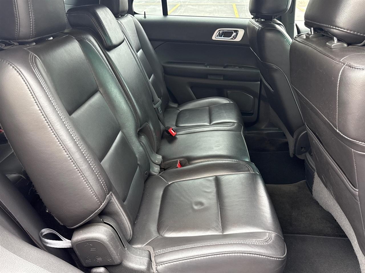 Ford Explorer 4WD 4dr XLT 2013