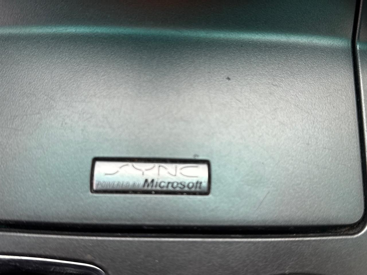 Ford Explorer 4WD 4dr XLT 2013