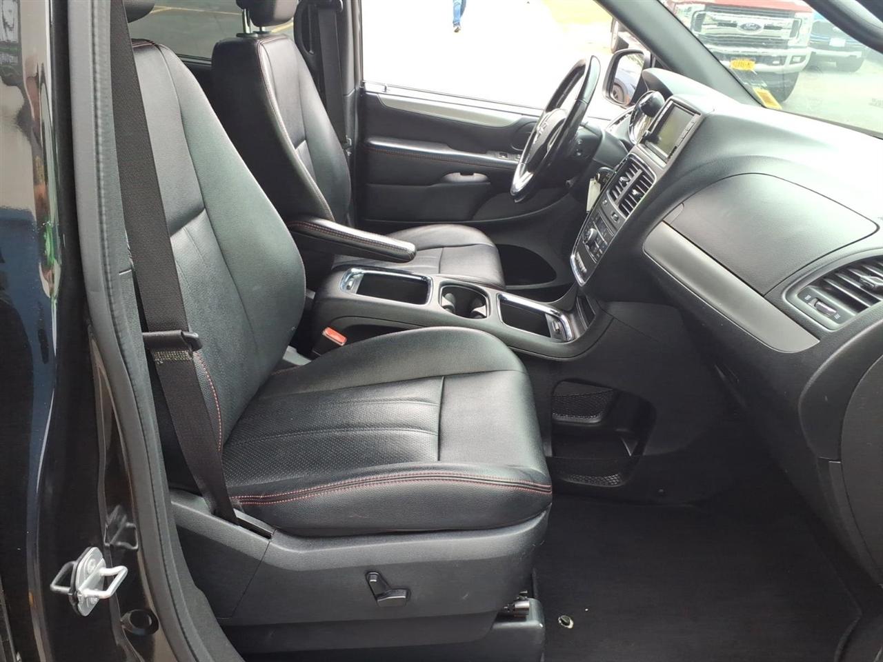 Dodge Grand Caravan GT Wagon 2019