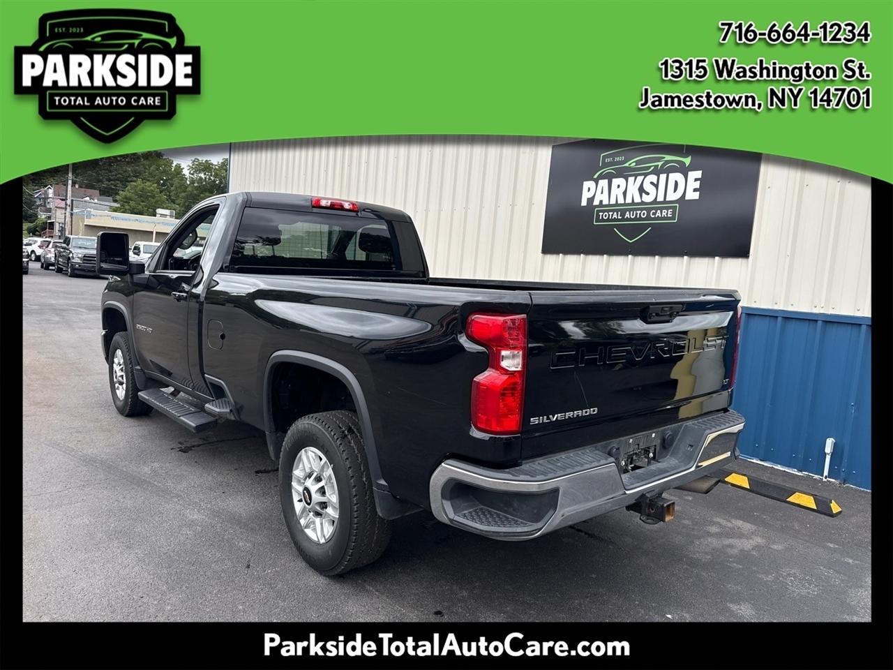 Chevrolet Silverado 2500HD 4WD Reg Cab 142" LT 2025