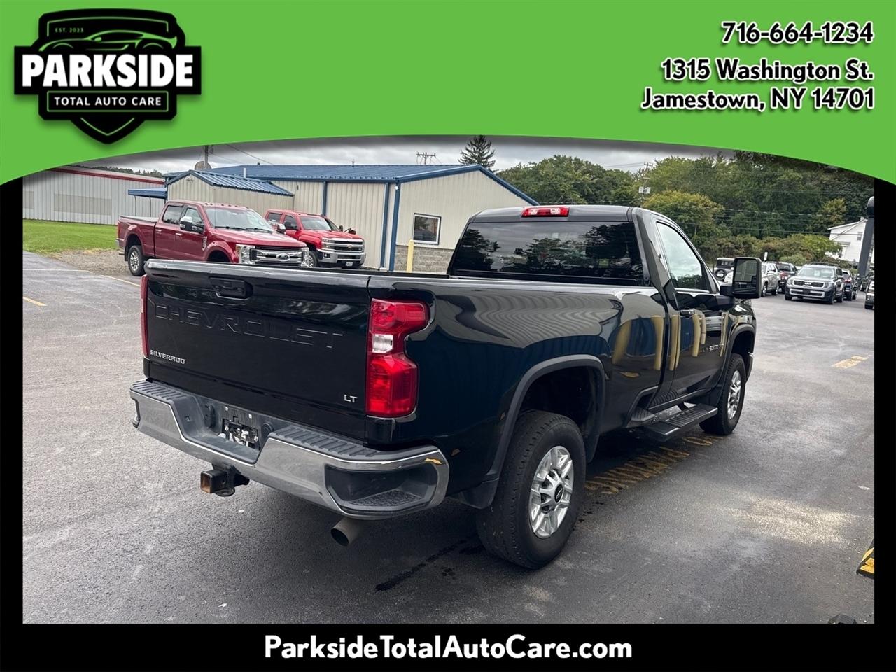 Chevrolet Silverado 2500HD 4WD Reg Cab 142" LT 2025