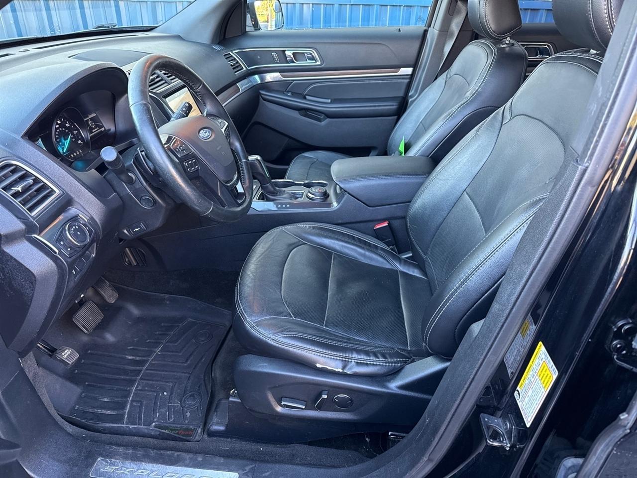 Ford Explorer Limited 4WD 2017