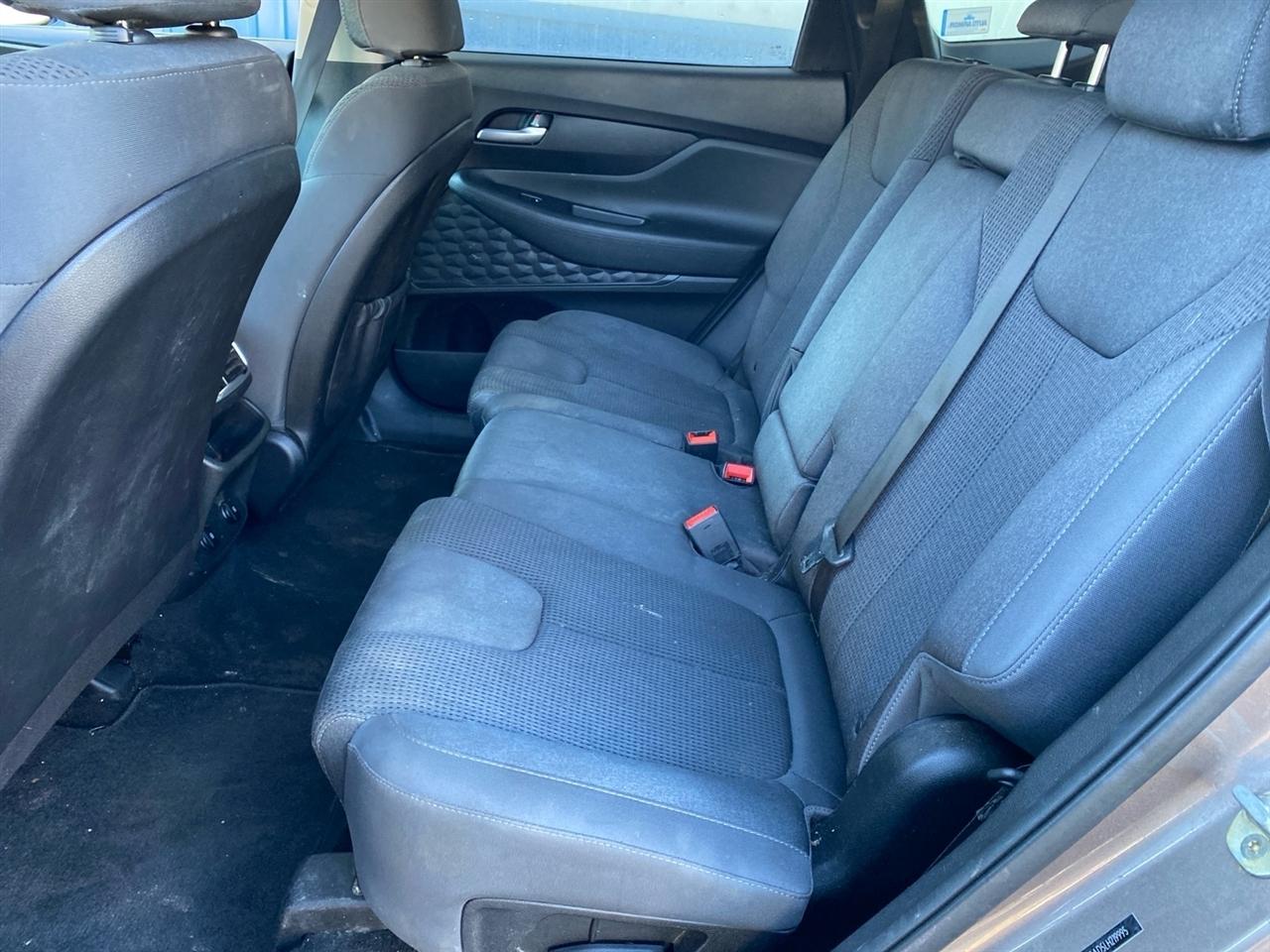 Hyundai Santa Fe SEL 2.4L Auto AWD 2020