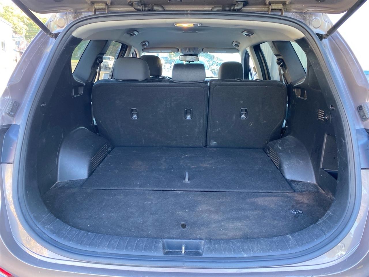 Hyundai Santa Fe SEL 2.4L Auto AWD 2020