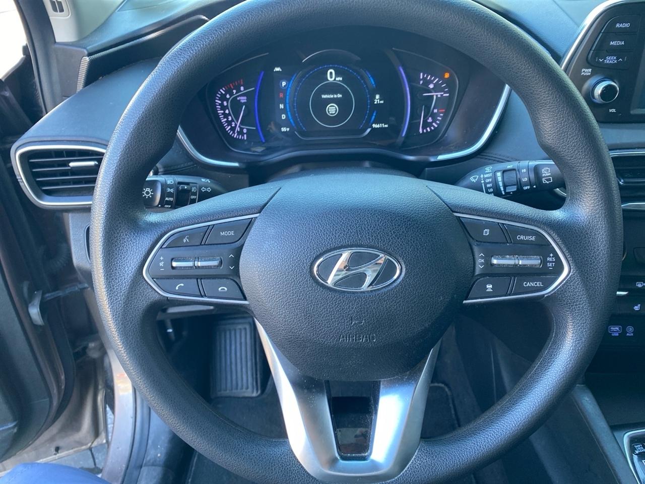 Hyundai Santa Fe SEL 2.4L Auto AWD 2020