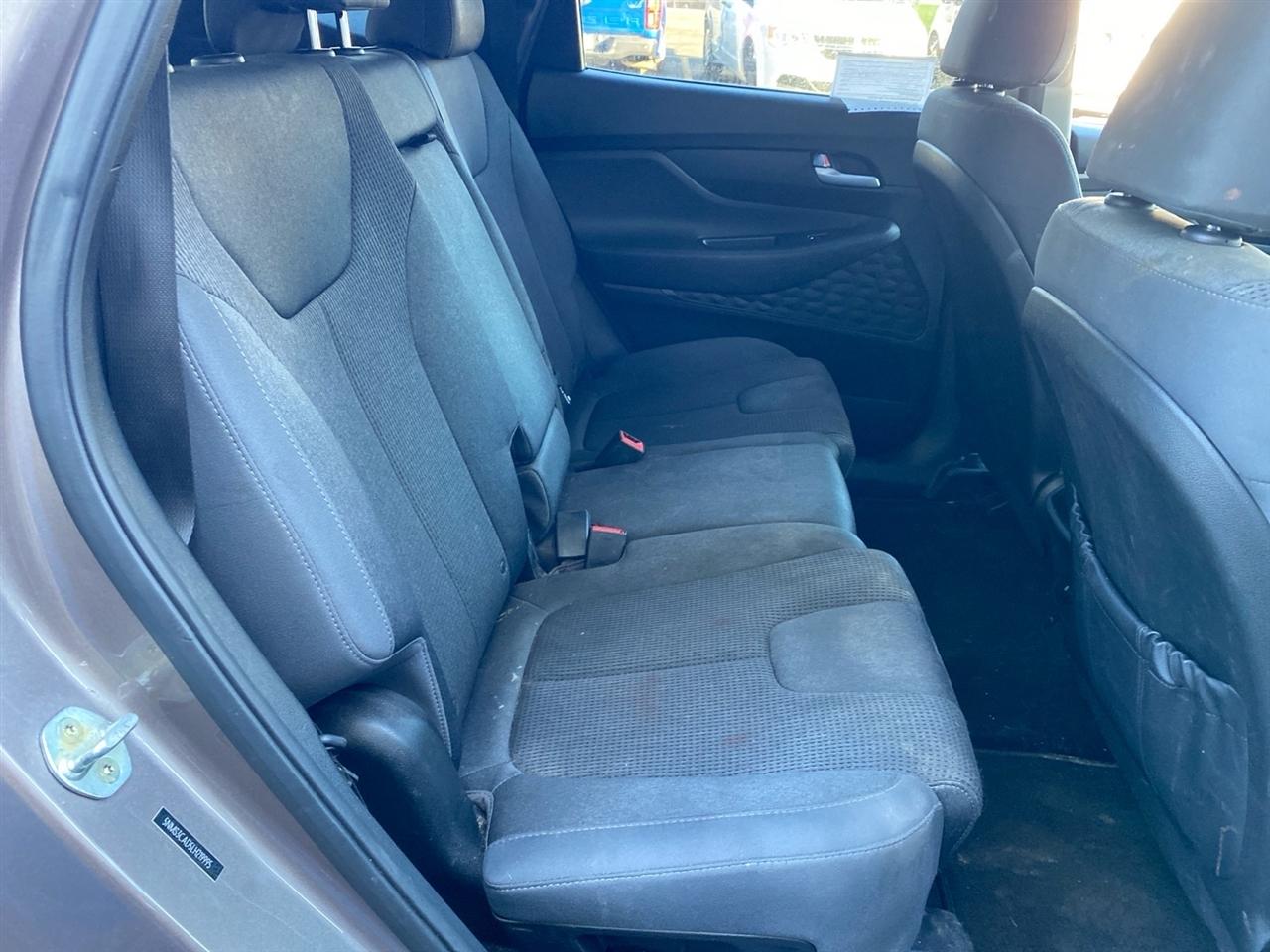Hyundai Santa Fe SEL 2.4L Auto AWD 2020