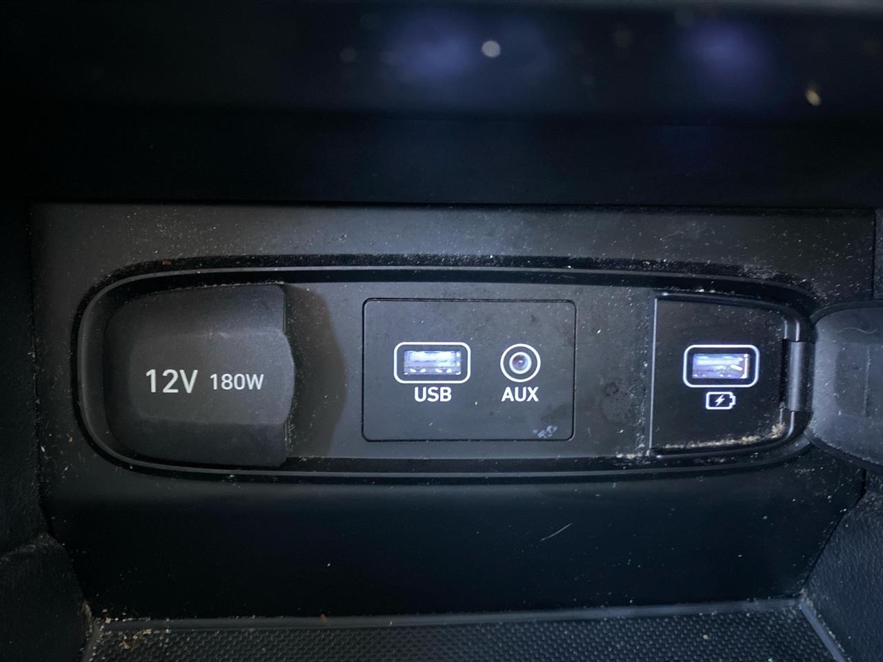 Hyundai Santa Fe SEL 2.4L Auto AWD 2020