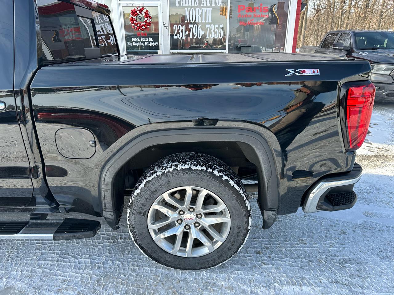 GMC Sierra 1500 SLT Crew Cab Short Box 4WD 2021