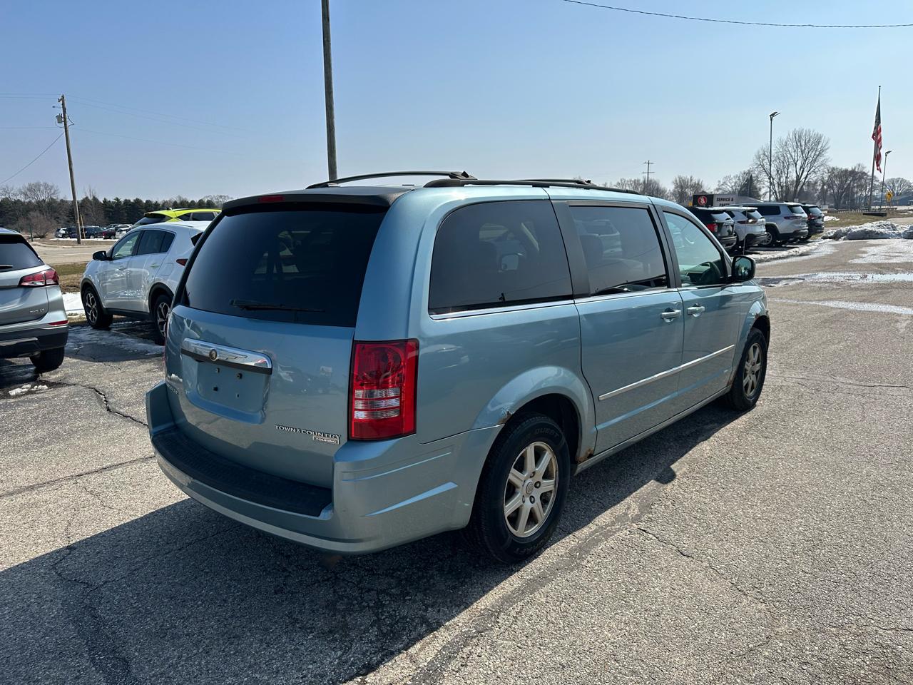 Chrysler Town & Country Touring 2010