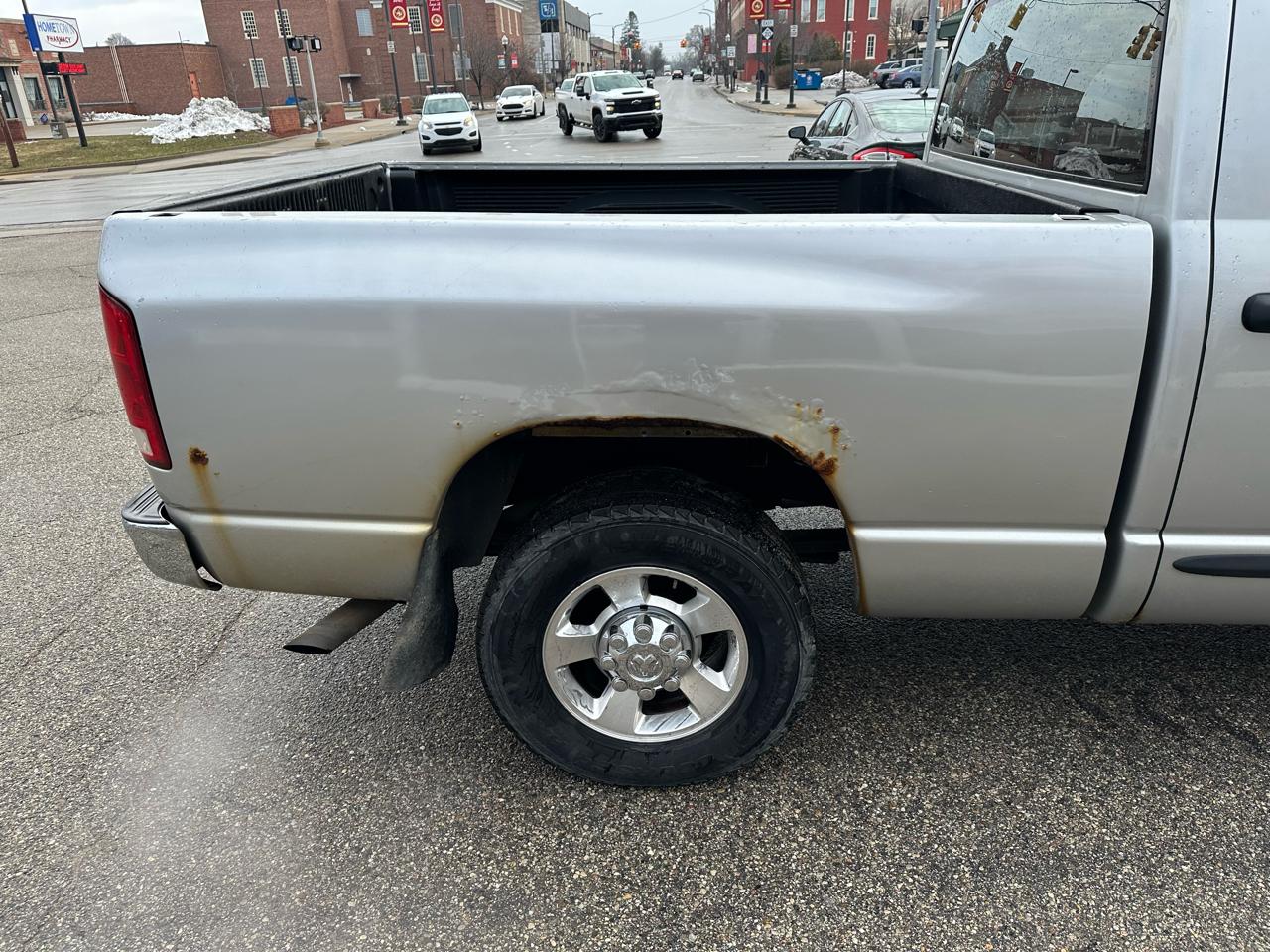 Dodge Ram 2500 ST Quad Cab Long Bed 2WD 2005