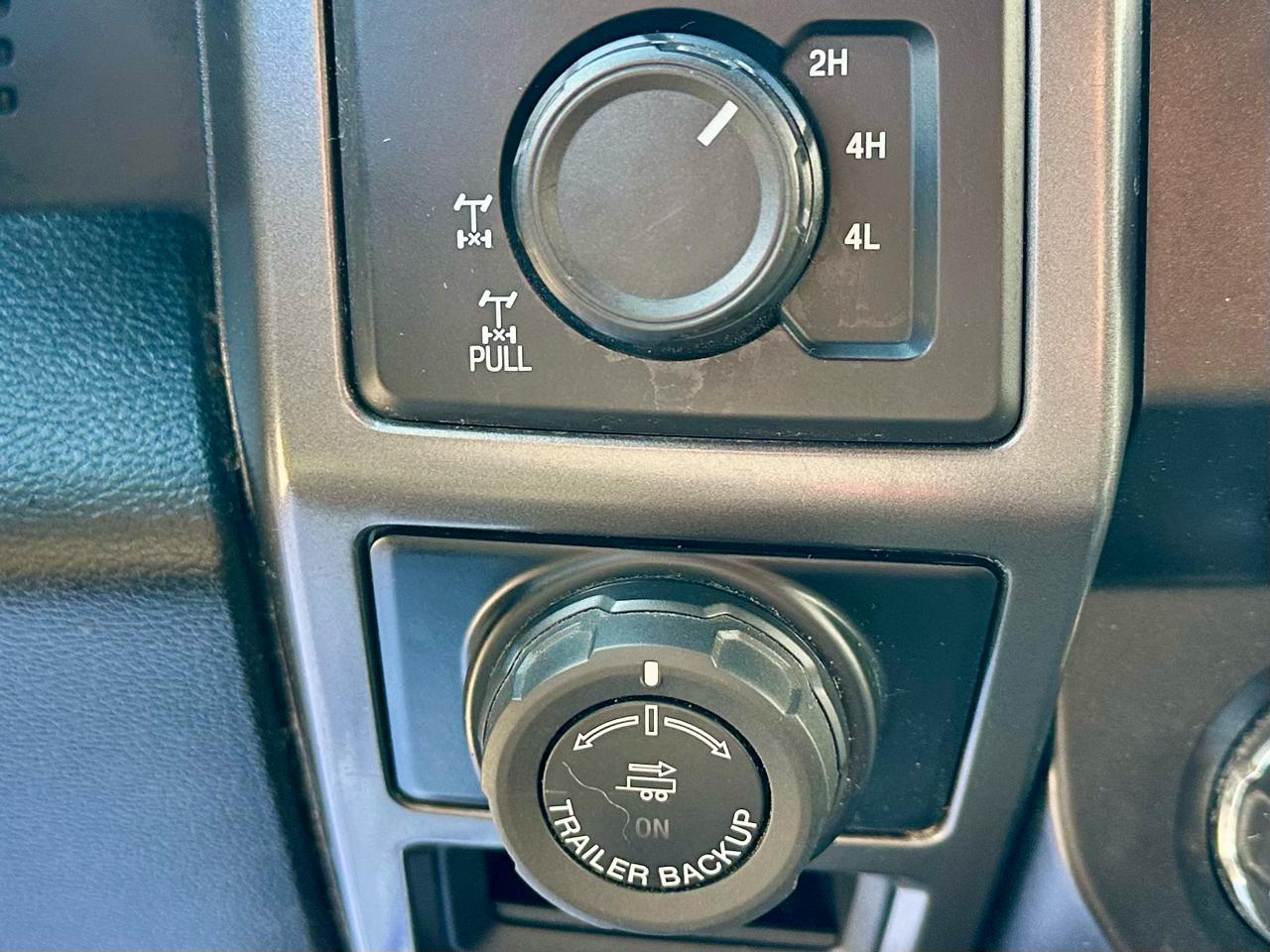 Ford F-150 XLT SuperCab Short Box 4WD 2016