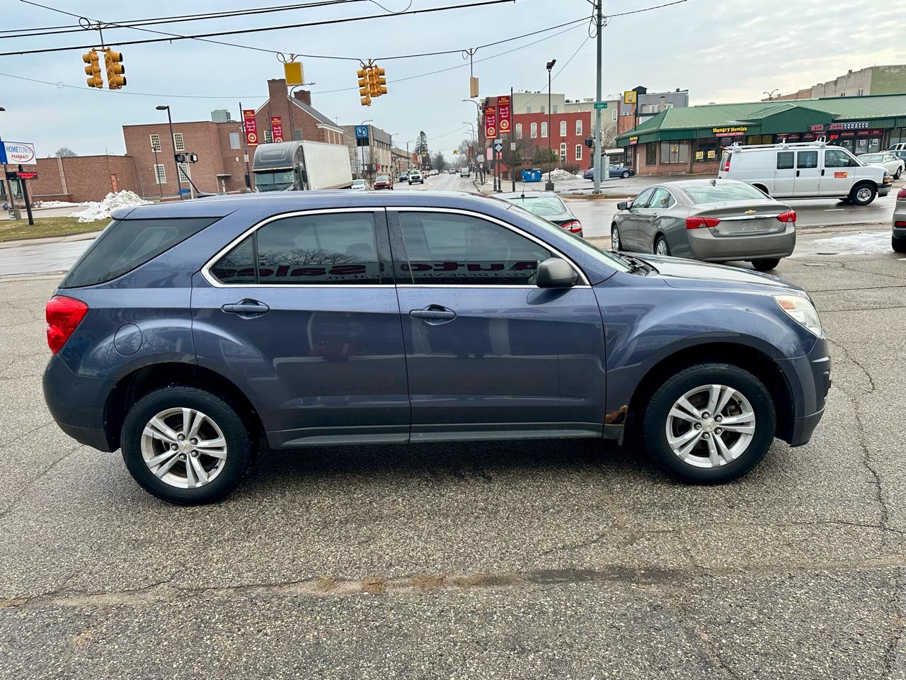 Chevrolet Equinox LS 2WD 2013