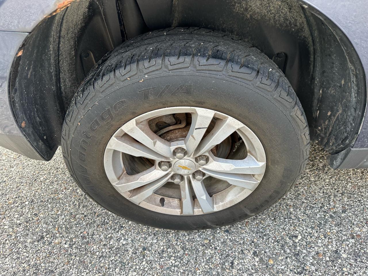Chevrolet Equinox LS 2WD 2013