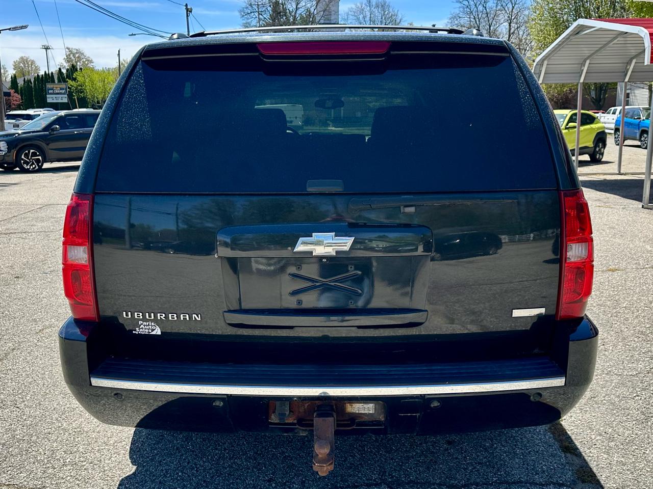 Chevrolet Suburban LTZ 1500 4WD 2010