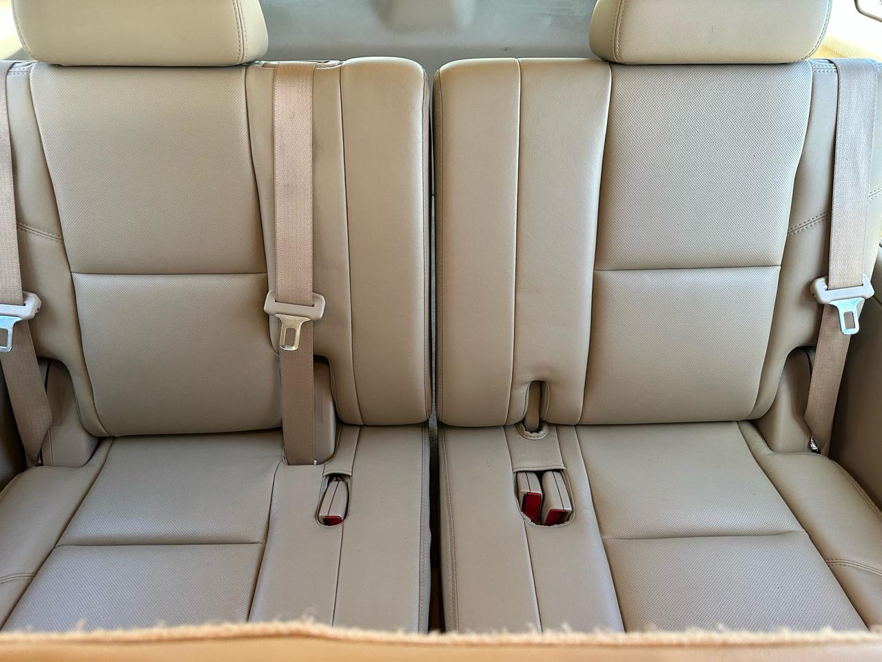 Chevrolet Suburban LTZ 1500 4WD 2010
