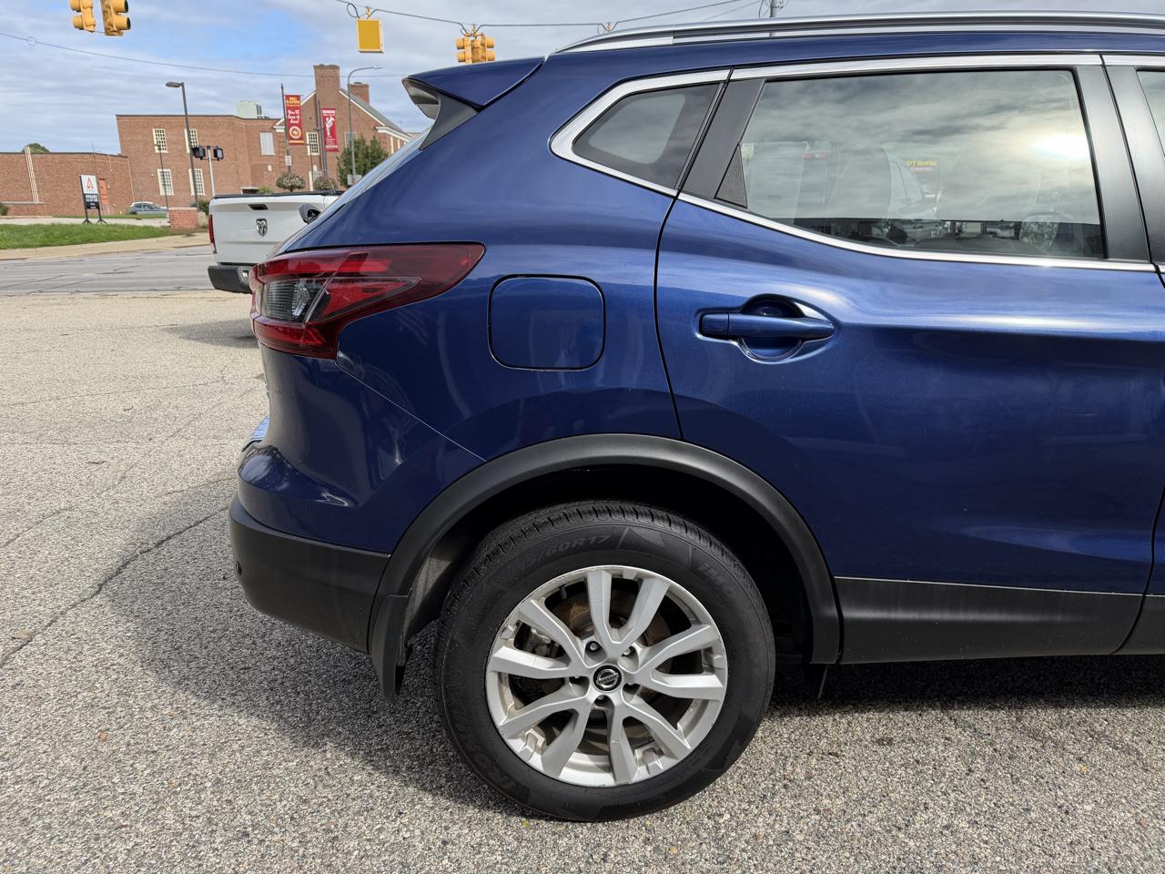 Nissan Rogue Sport SV AWD 2022