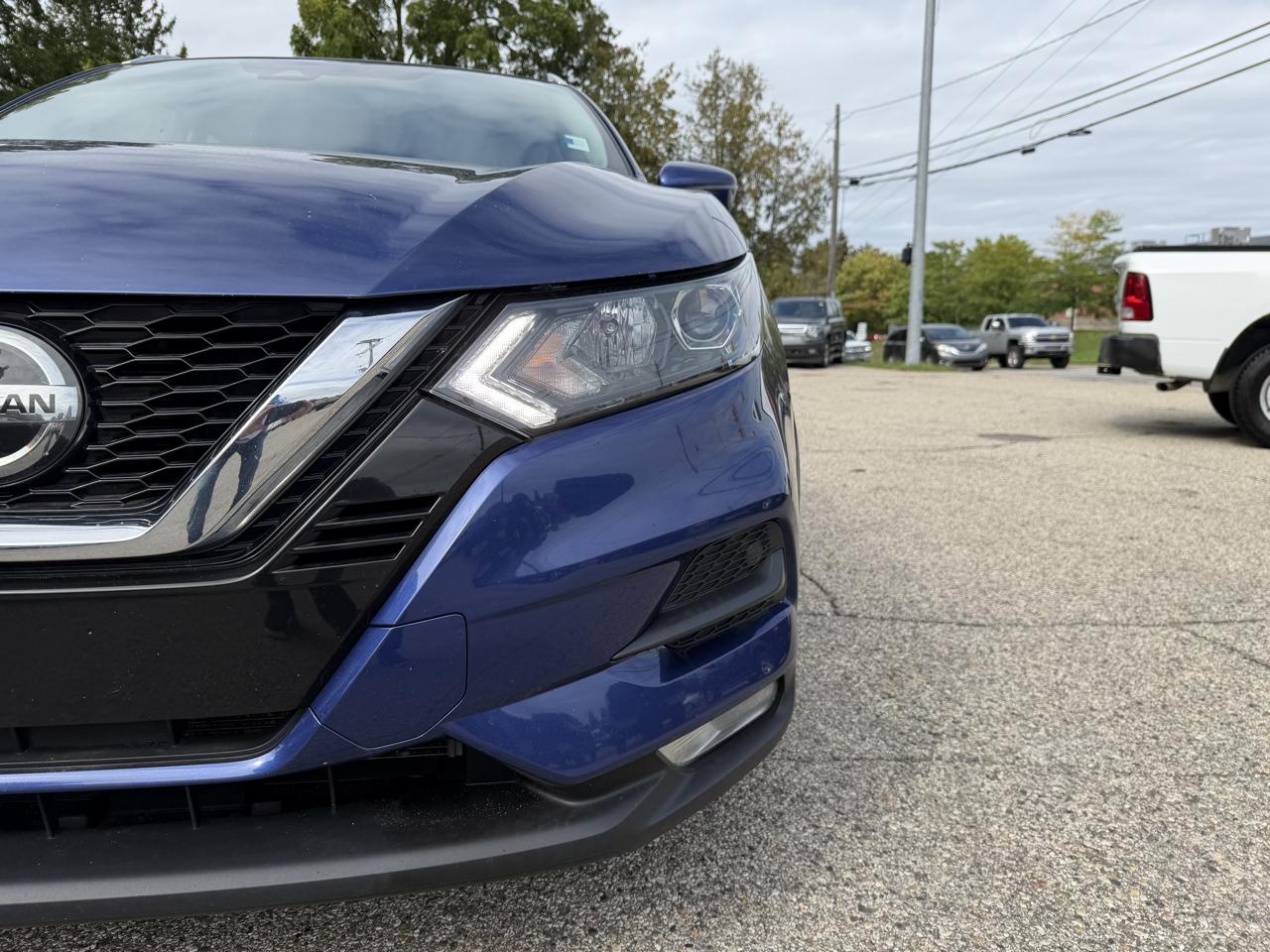 Nissan Rogue Sport SV AWD 2022