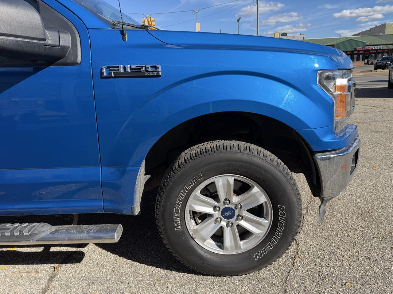 Ford F-150 photo 11