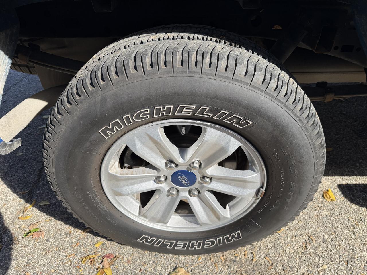 Ford F-150 photo 16