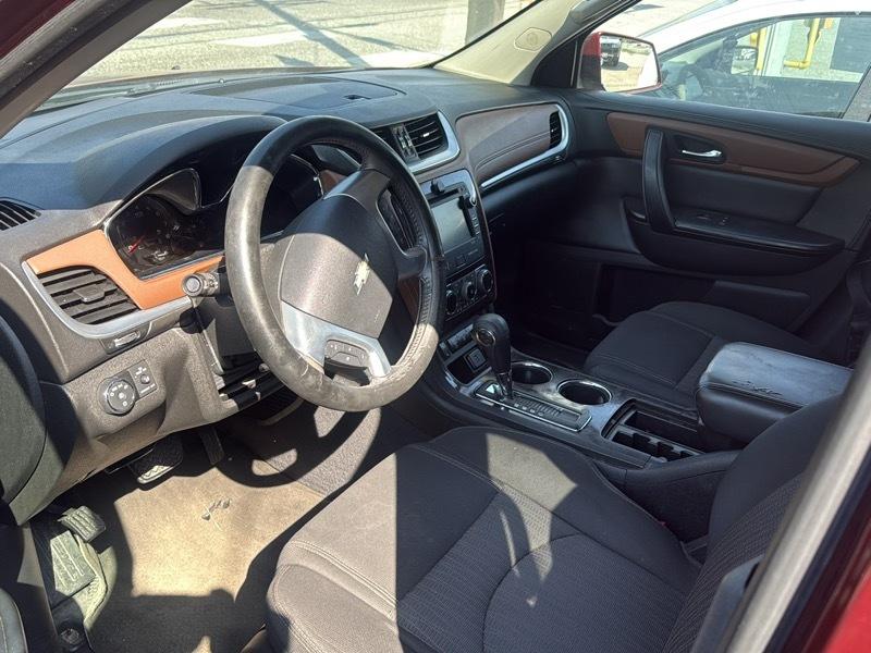 Chevrolet Traverse 2LT FWD 2015
