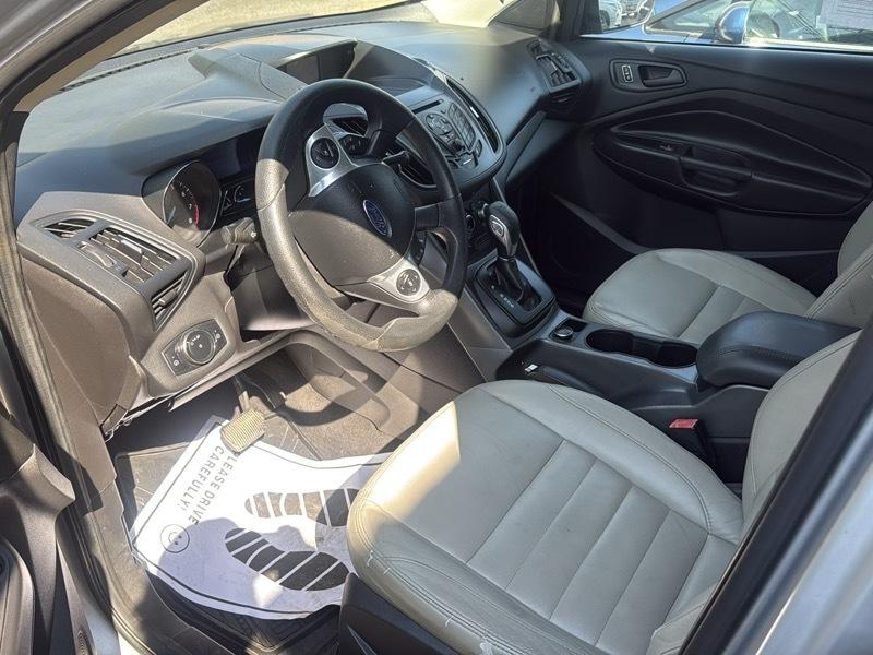 Ford Escape S FWD 2013