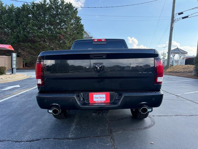 RAM 1500 Sport Crew Cab SWB 4WD 2016