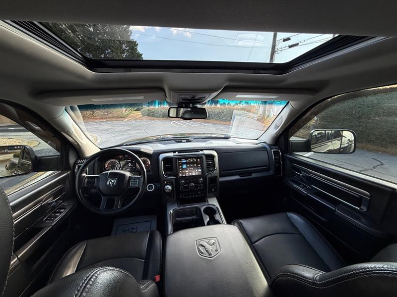 RAM 1500 Sport Crew Cab SWB 4WD 2016