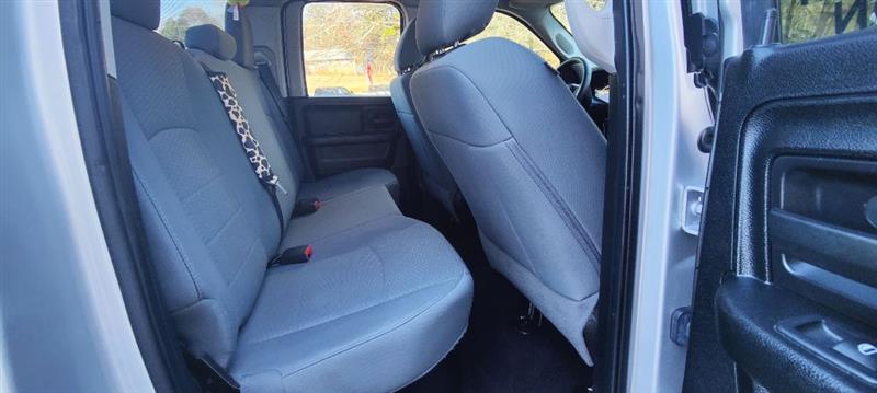 RAM 1500 Tradesman Quad Cab 4WD 2017