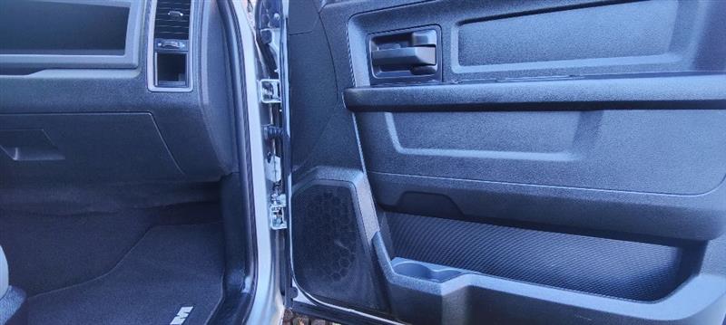 RAM 1500 Tradesman Quad Cab 4WD 2017