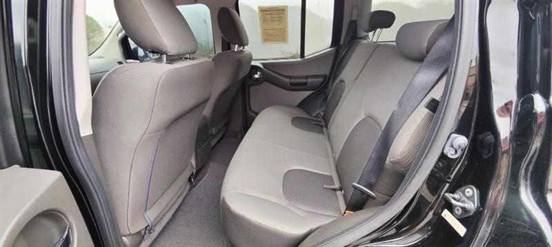 Nissan Xterra S 2WD 2011