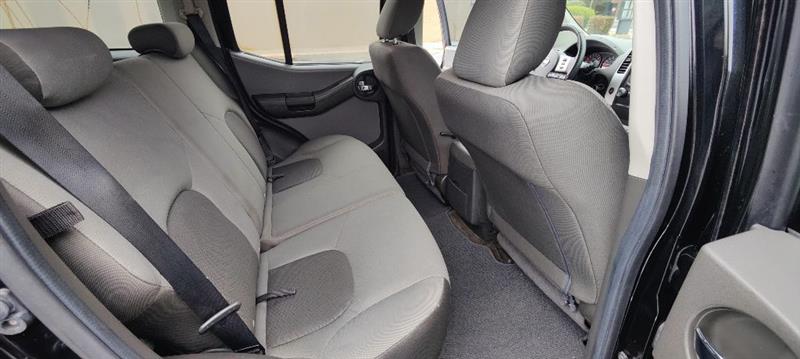 Nissan Xterra S 2WD 2011