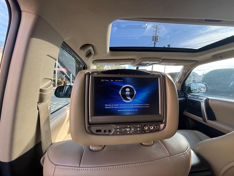 Toyota 4Runner SR5 2WD 2011