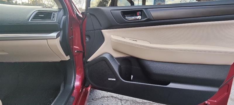 Subaru Legacy 2.5i Limited 2015