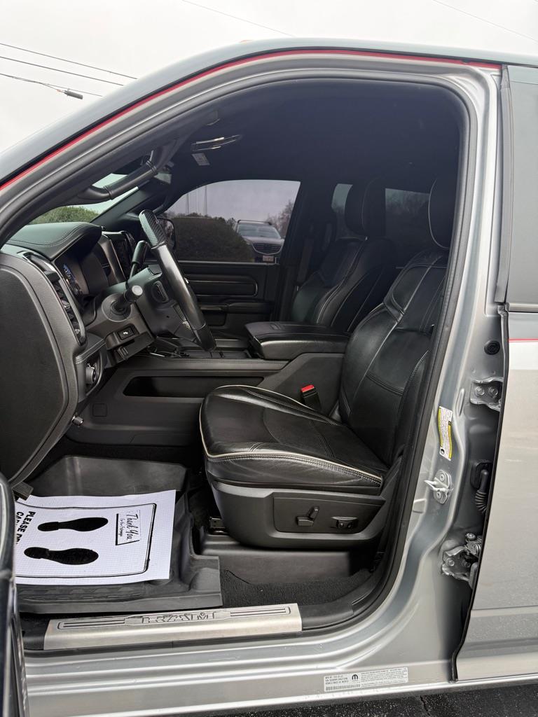 RAM 3500 Limited Mega Cab 4WD DRW 2022