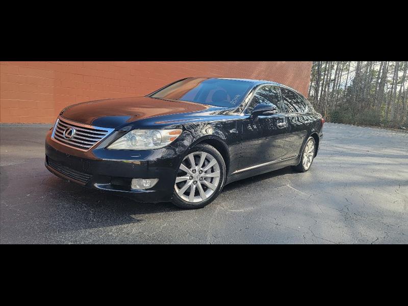 Lexus LS 460 Luxury Sedan AWD 2010