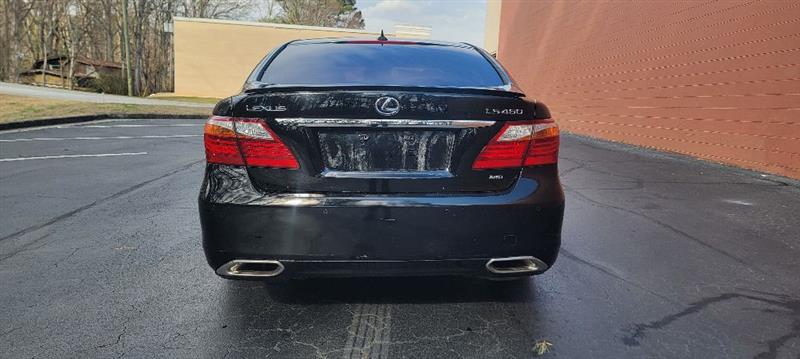 Lexus LS 460 Luxury Sedan AWD 2010